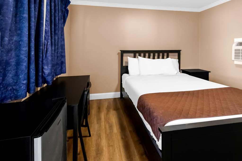 Americas Best Value Inn Avenel Woodbridge Pokoj fotografie