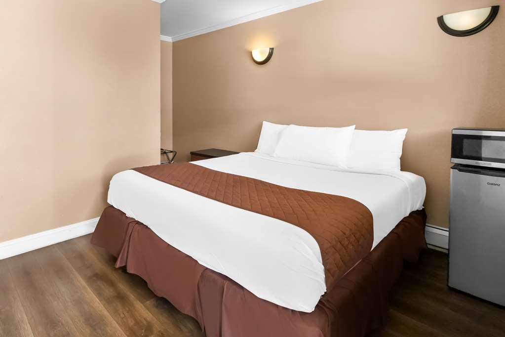 Americas Best Value Inn Avenel Woodbridge Pokoj fotografie